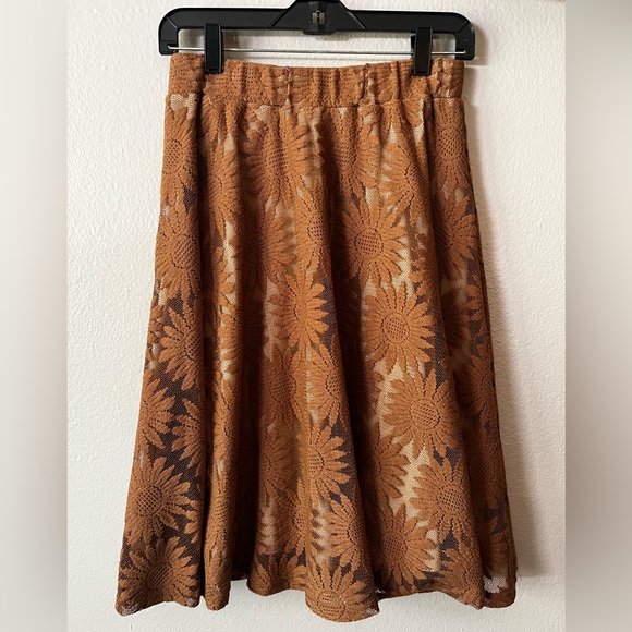 Anthropologie A'Reve Crochet Lace Floral Skirt Brown Overlay Women’s Small - Picture 1 of 6